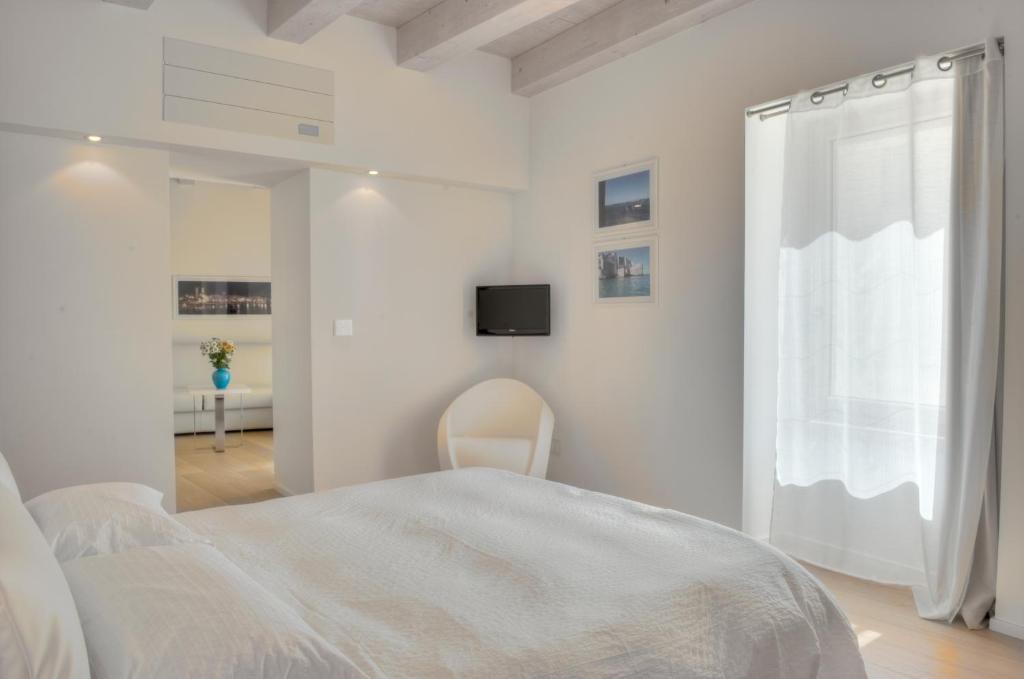 Moma Suites Private Beach Molfetta Extérieur photo